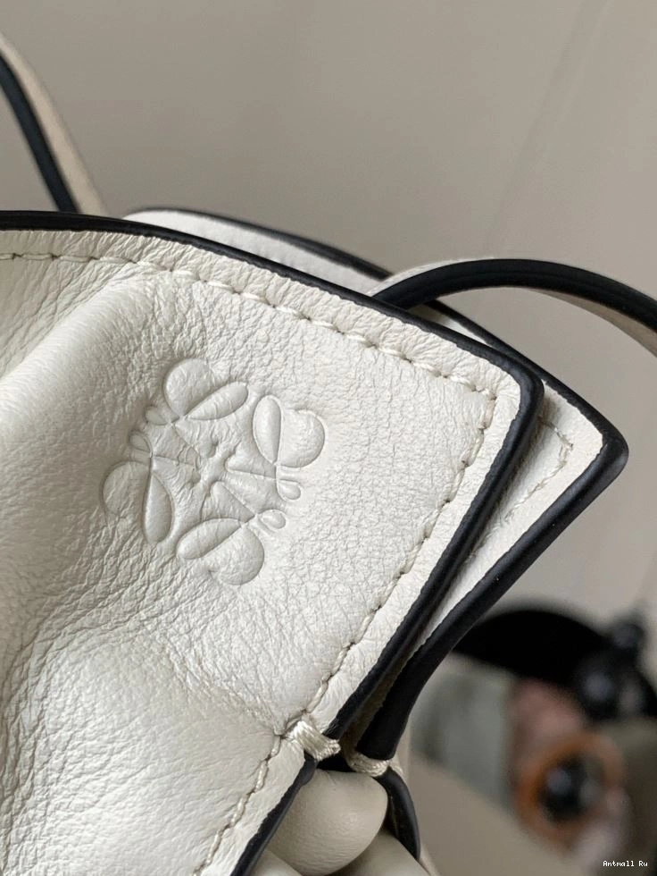 WeatherProof 73195 Loewe Bags Flamenco 0714